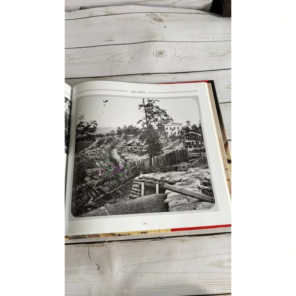 Illustrated Encyclopedia of the Civil War William C. Davis 2001 History